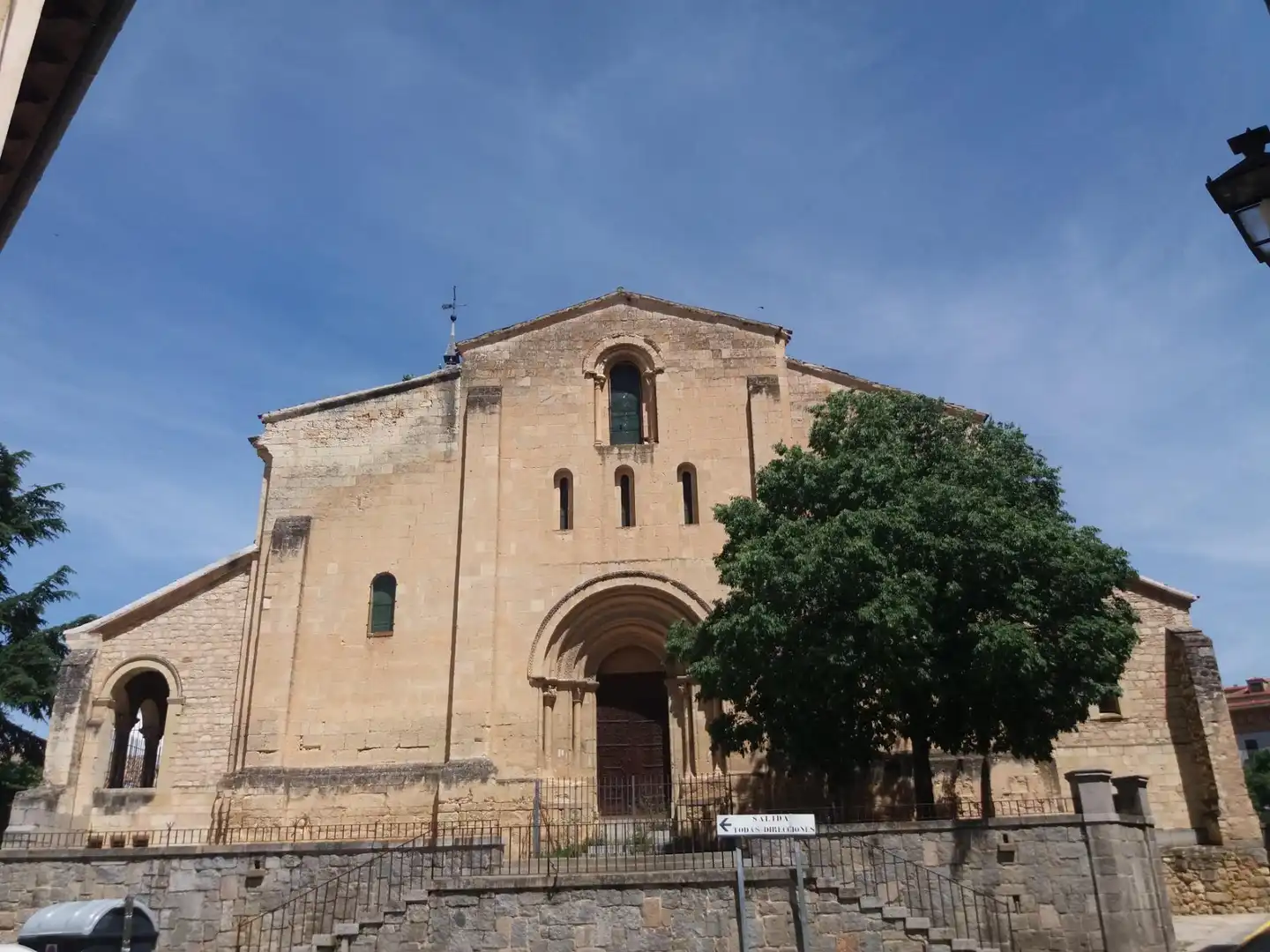 Vista exterior de Dúplex en venta en Segovia con Calefacción, Terraza y Balcón