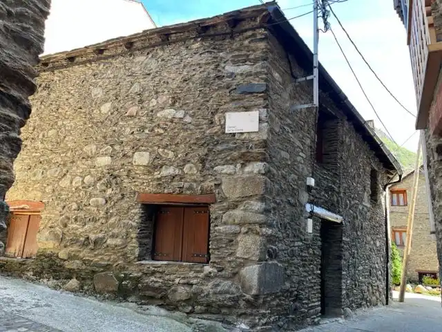 Vista exterior de Casa o chalet en venta en Alt Àneu con Calefacción