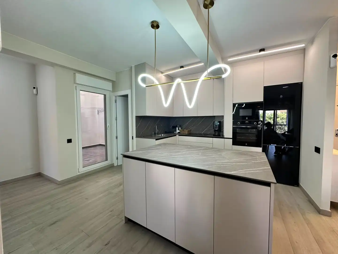 Cocina de Piso en venta en Vélez-Málaga con Aire acondicionado, Calefacción y Terraza