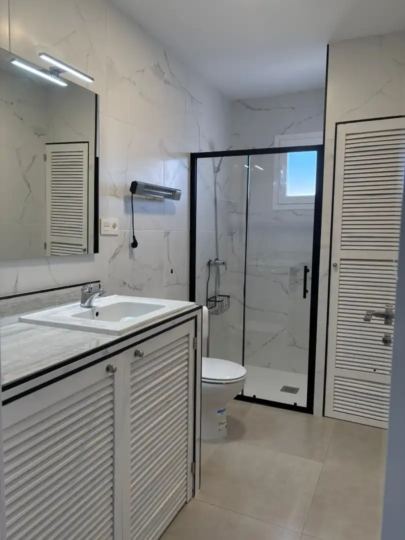 Flat with terrace to rent in Calle Úbeda 45, imagen 11