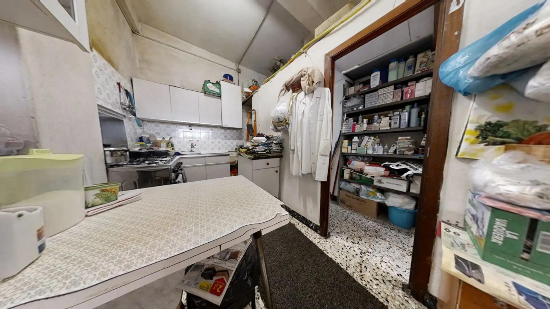Cocina de Local en venta en A Coruña Capital  con Amueblado