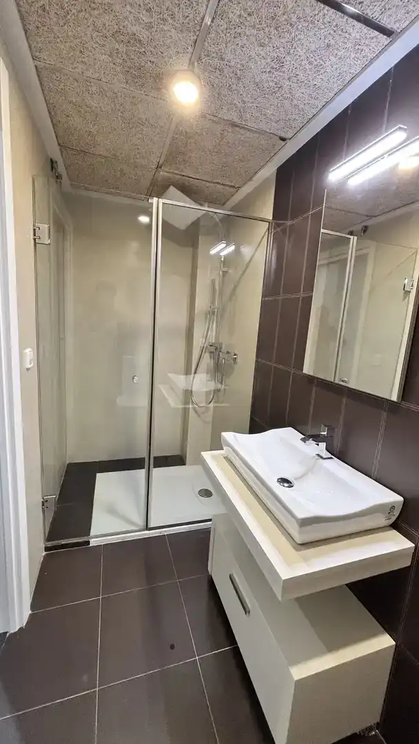 Bany de Pis en venda en Alzira amb Aire condicionat i Balcó