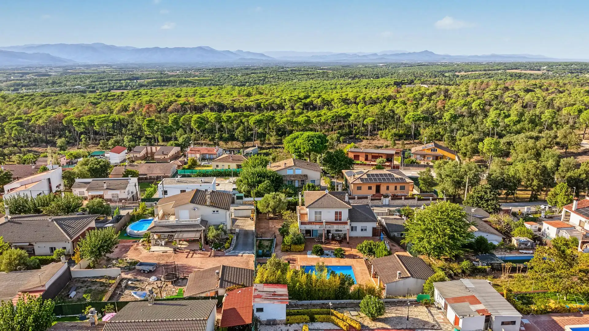 Maison rustique avec piscine à vendre à 44 Carrer Gironés #Urb. King Park, imagen 55