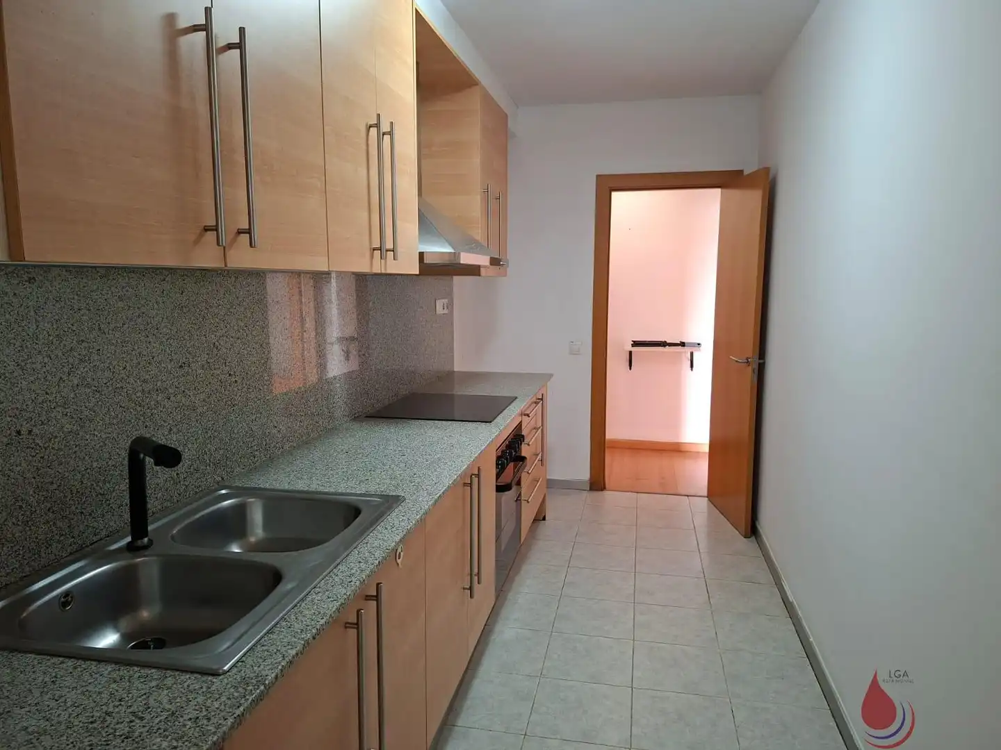 Cocina de Piso en venta en El Vendrell con Calefacción y Balcón