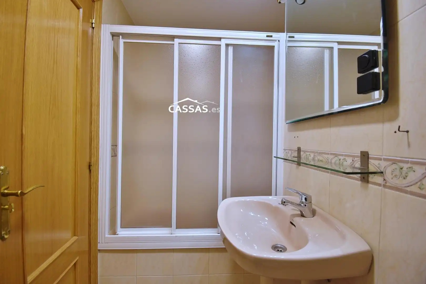 Badezimmer von Wohnung zum Verkauf in Torrejón de Ardoz mit Heizung