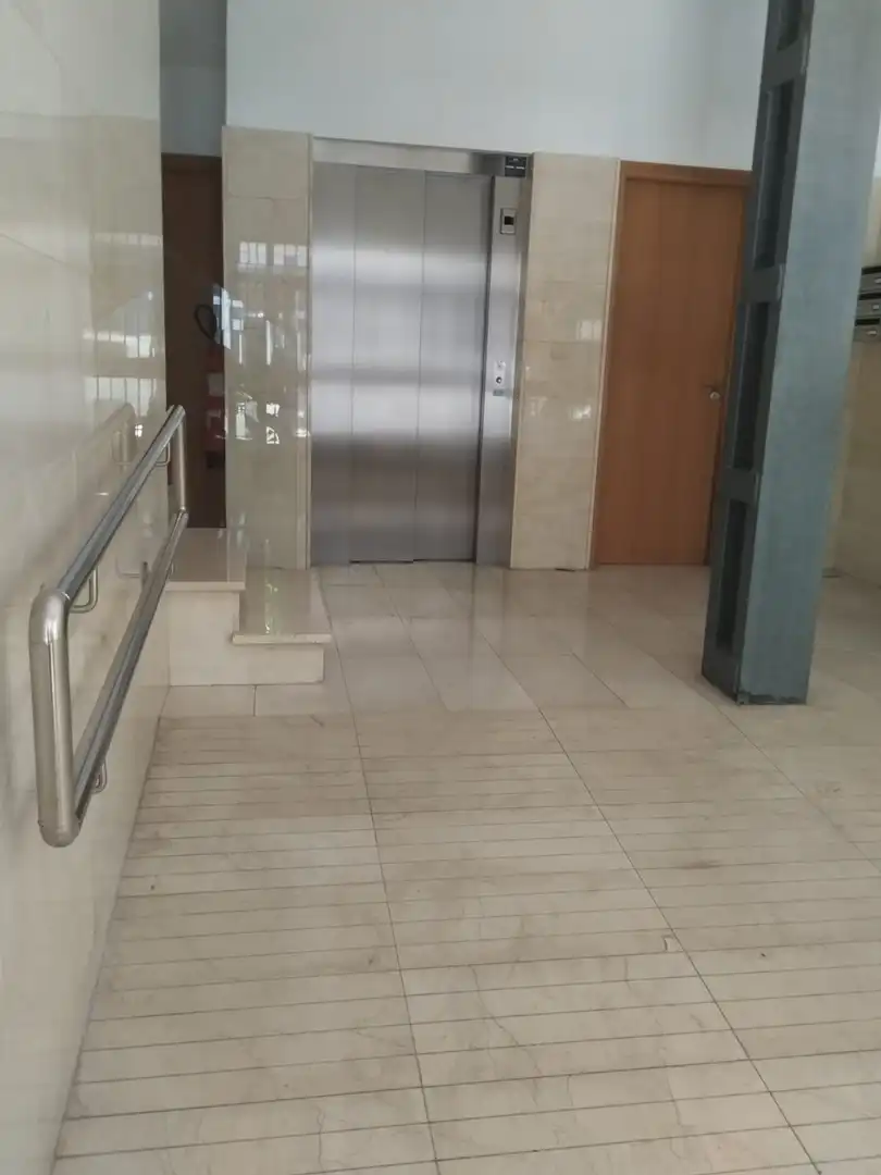 Dachboden zum Verkauf in Alicante / Alacant mit Terrasse, Möbliert und Balkon