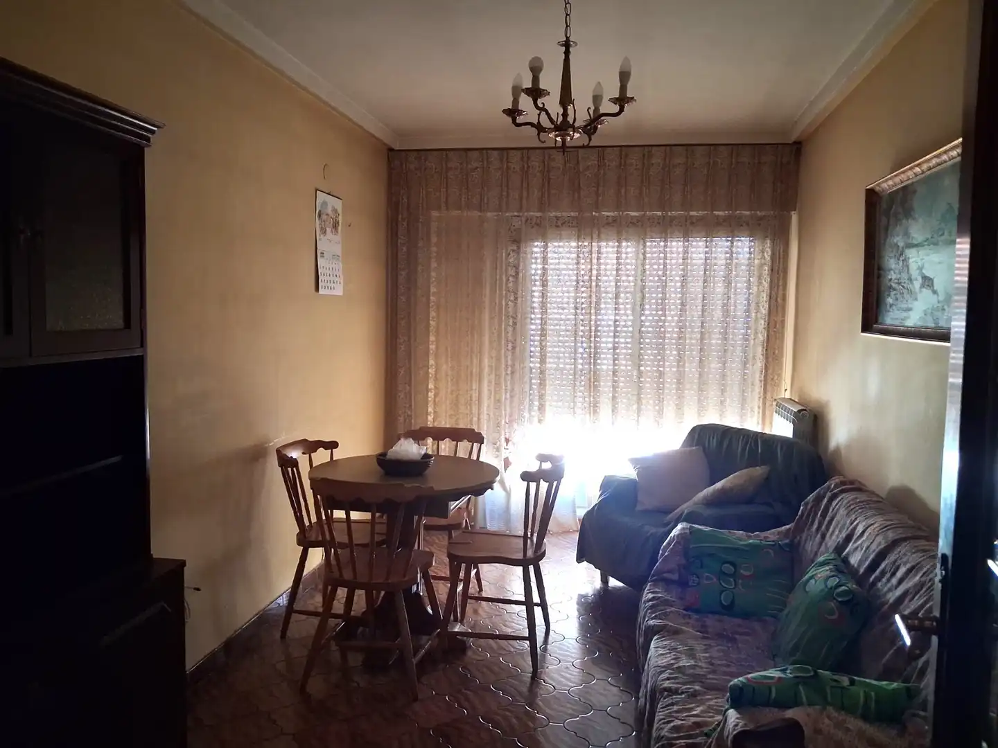 Living room of Flat for sale in Zaragoza  with Heating, Terrace and Storage room