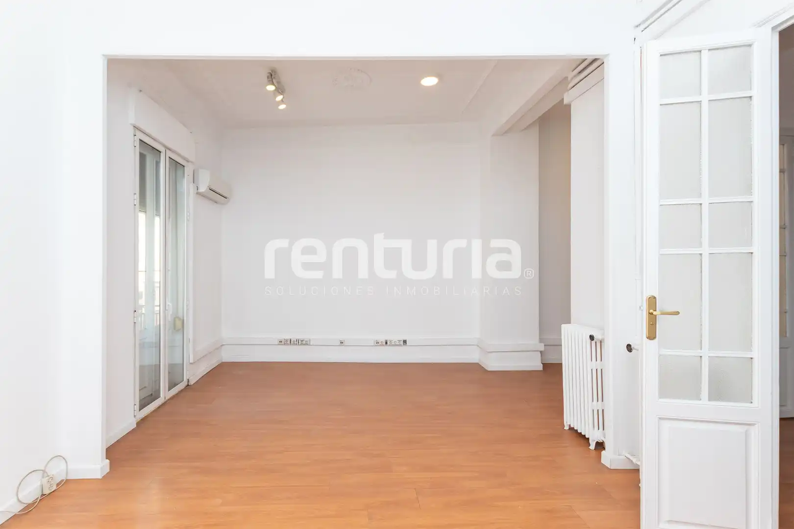 Office space with terrace to rent in Plaça de l'Ajuntament, imagen 5