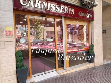 Locale commerciale in cessione a Carrer del General Josep Moragues
