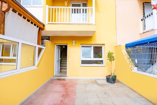 Casa adosada en Venta en El Matorral