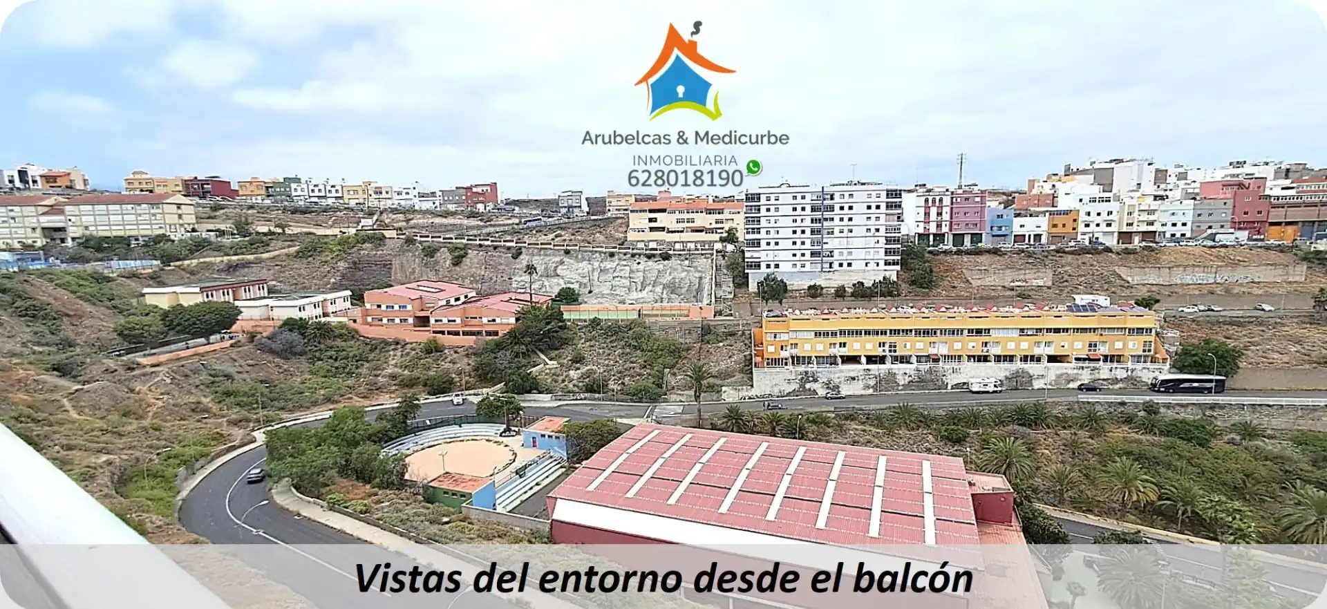 Vista exterior de Piso en venta en Las Palmas de Gran Canaria con Amueblado, Horno y Balcón