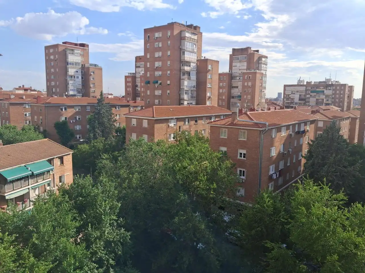 Vista exterior de Piso en venta en Madrid