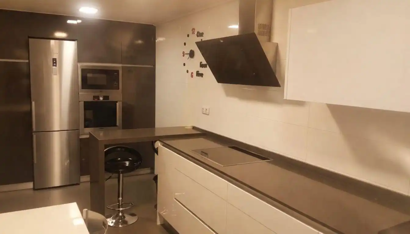 Cuina de Casa adosada en venda en Albacete amb Aire condicionat, Calefacció i Jardí privat