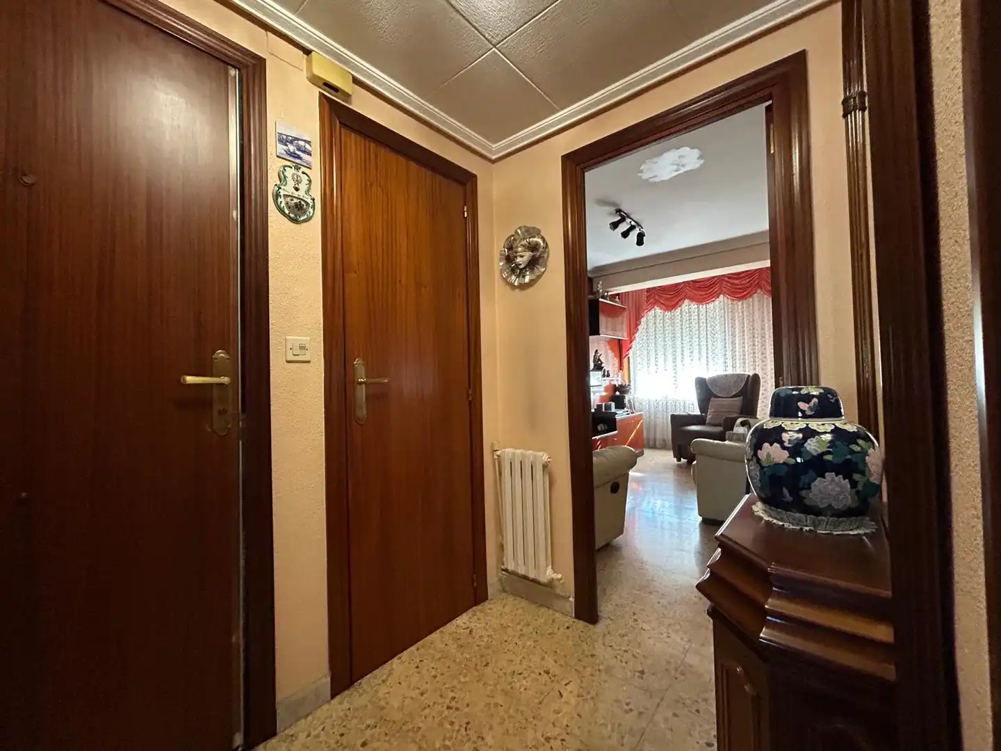 Flat with terrace for sale in Calle Austria 2, imagen 2