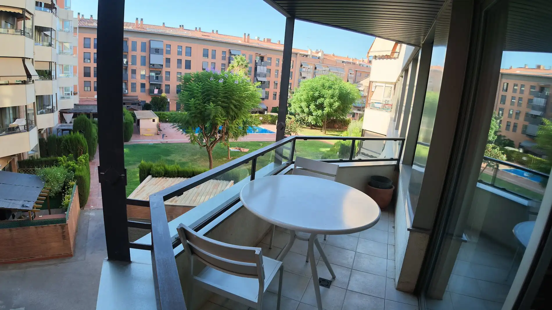 Terraza de Piso en venta en Molins de Rei con Aire acondicionado, Calefacción y Piscina