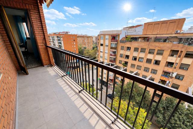 Piso en Venta en Carrer d'Alboraia en Barrio de Benimaclet