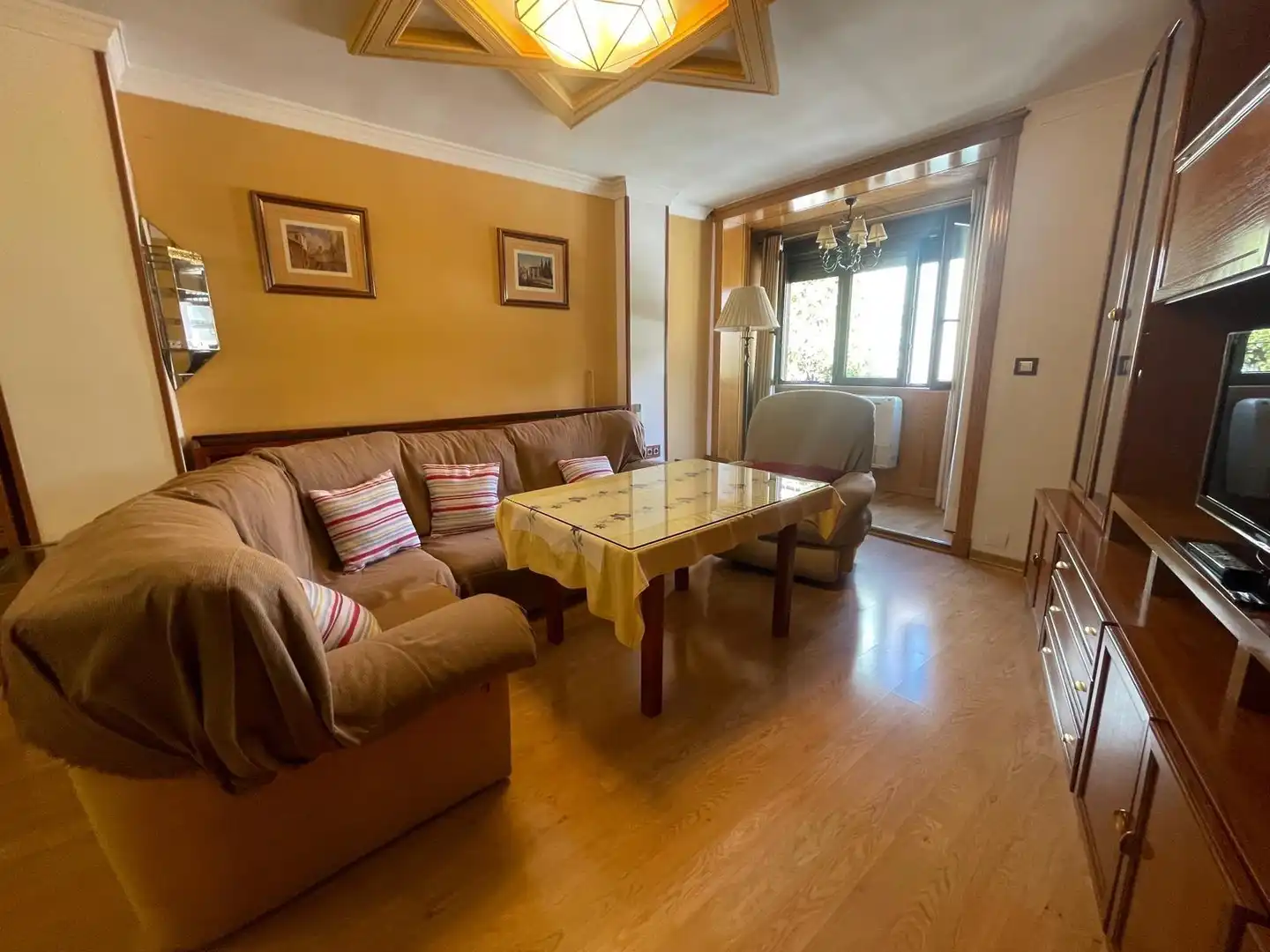 Sala de estar de Piso de alquiler en Granada con Aire acondicionado, Calefacción y Amueblado