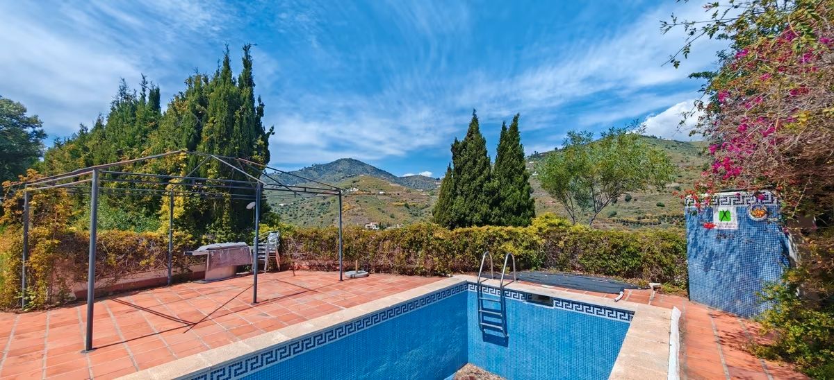 Jardí de Casa o xalet en venda en Torrox amb Aire condicionat, Jardí privat i Terrassa