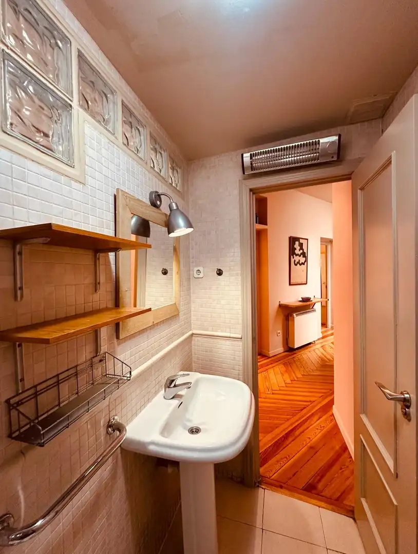 Flat for rent in PUERTA CERRADA, 7, Palacio