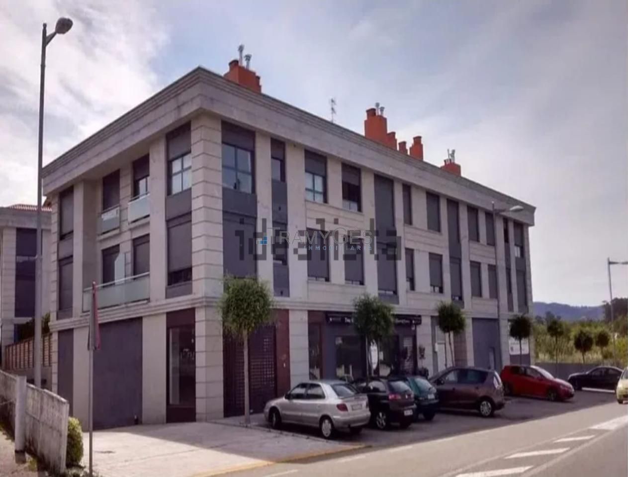 Vista exterior de Pis en venda en Nigrán amb Calefacció i Traster