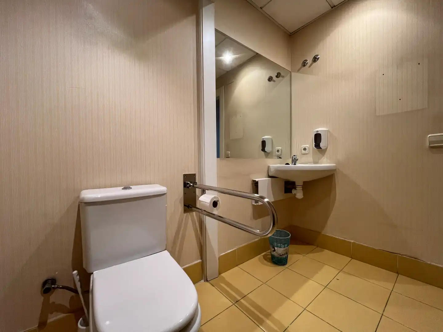 Office space with lift to rent in Carrer de la Sèquia 11, imagen 16