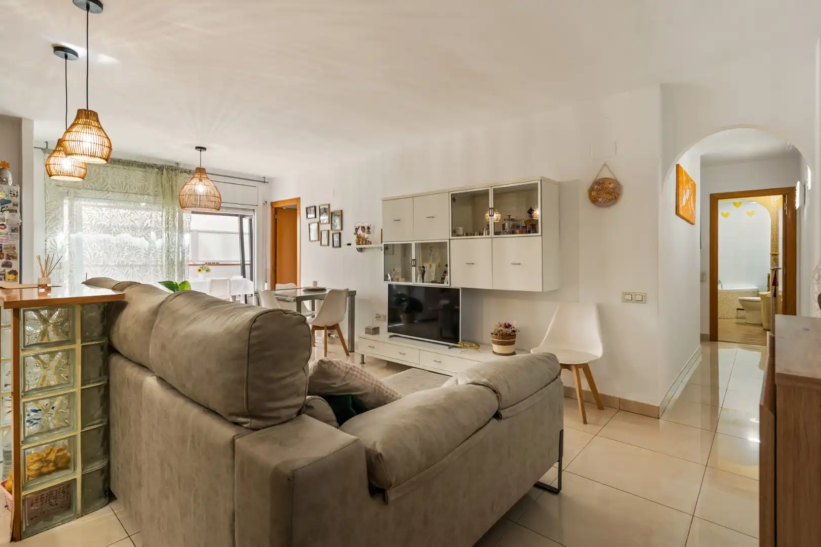 Sala de estar de Piso en venta en Rubí con Calefacción, Terraza y Trastero