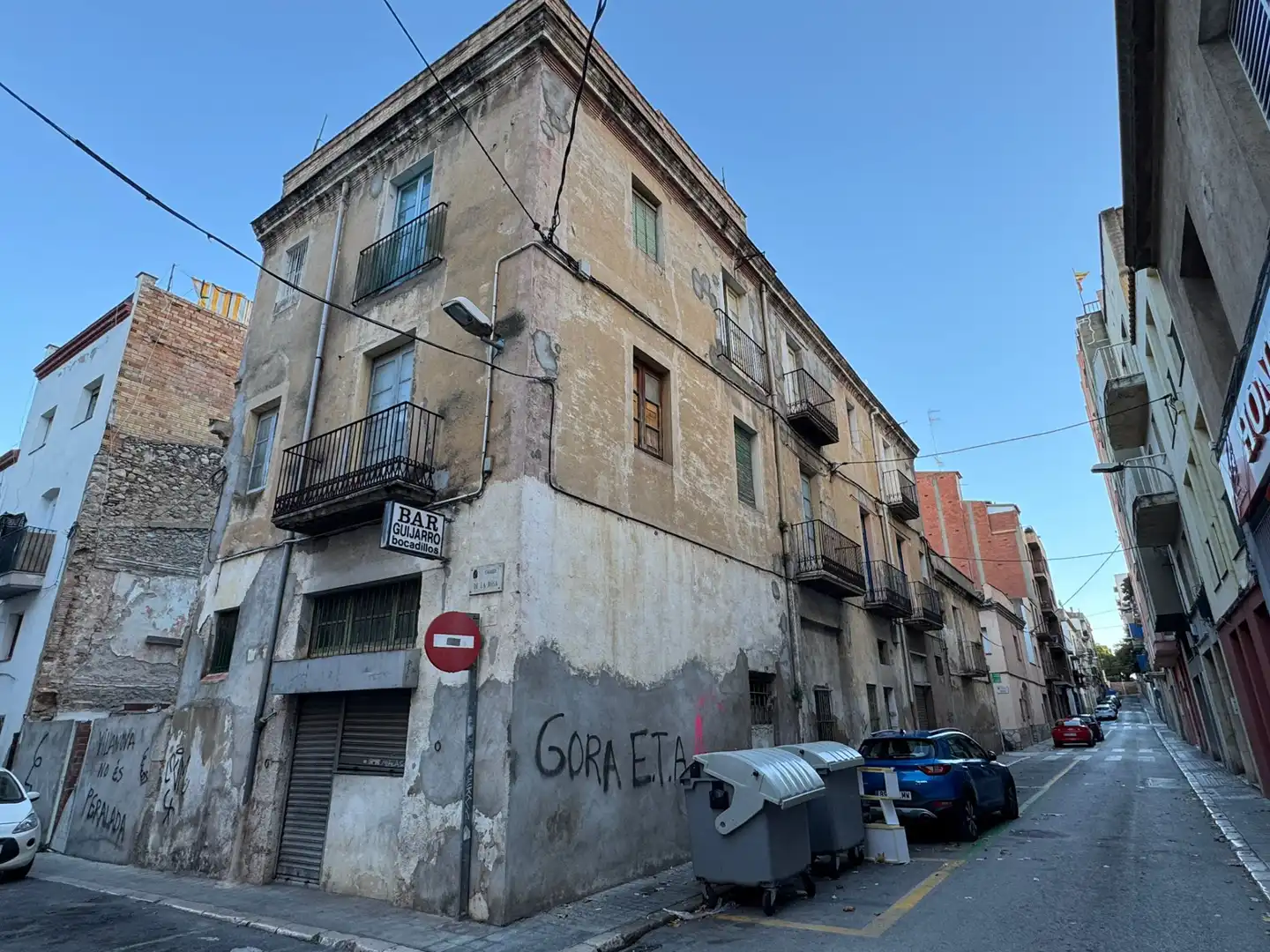 Mixt residencial en venda a Carrer Olot, imagen 2