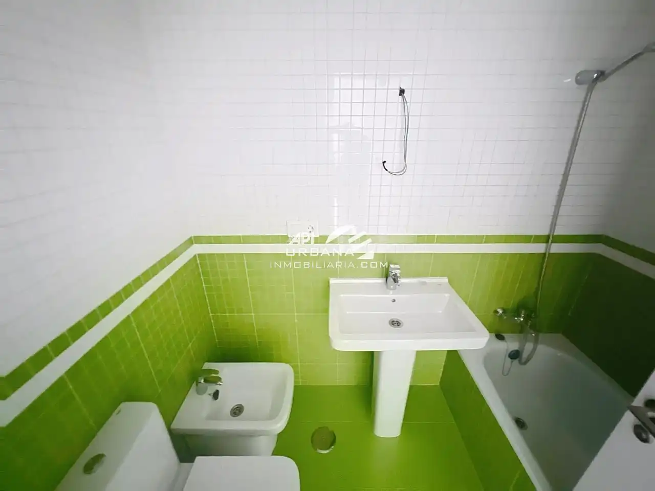 Bathroom of Ground floor for sale in Lucena  with Terrace and Storage room