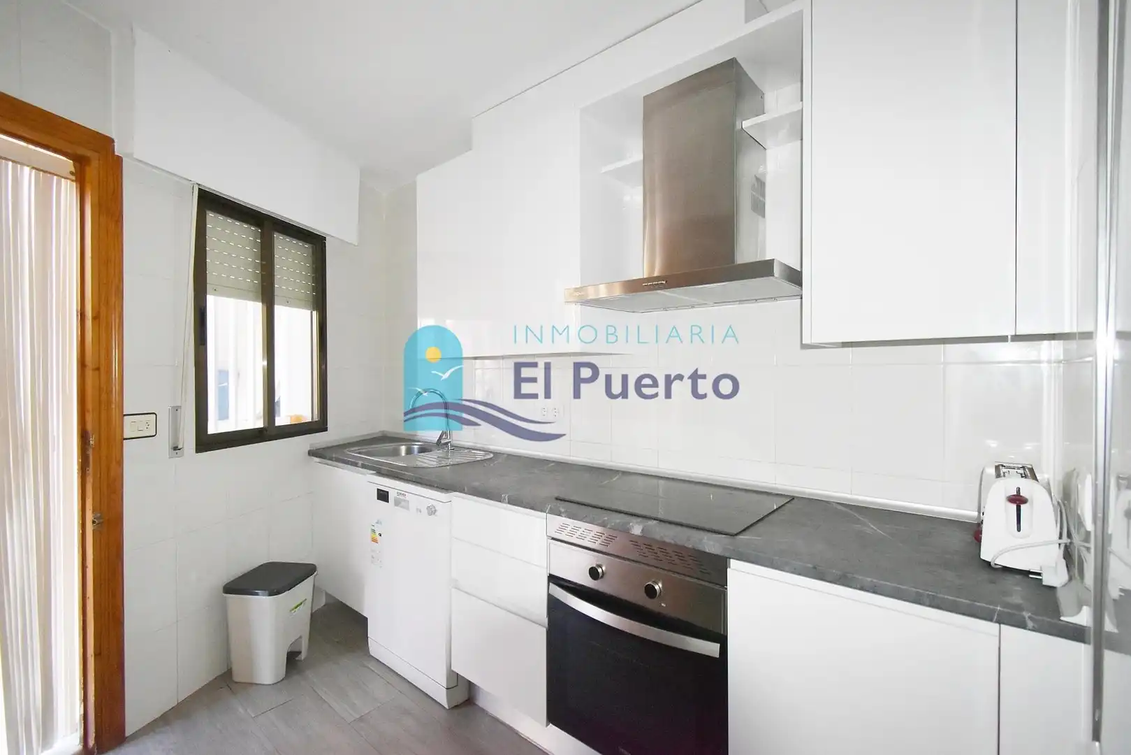 Cocina de Dúplex en venta en Mazarrón con Jardín privado, Terraza y Amueblado