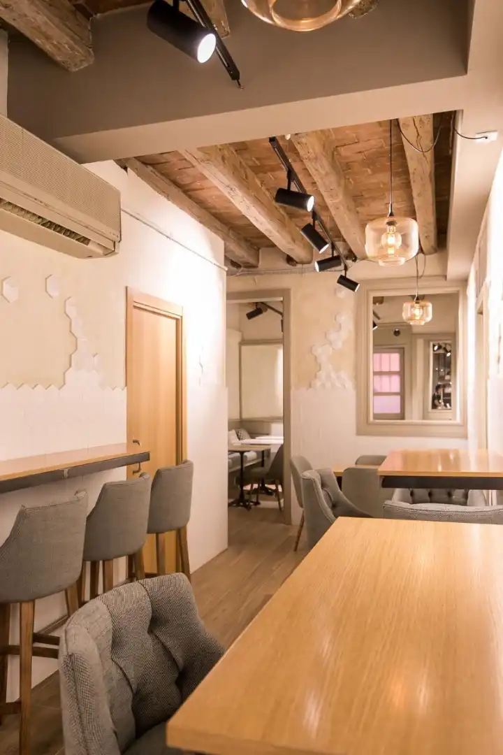 Comedor de Local en traspaso en Barcelona con Aire acondicionado, Calefacción y Terraza
