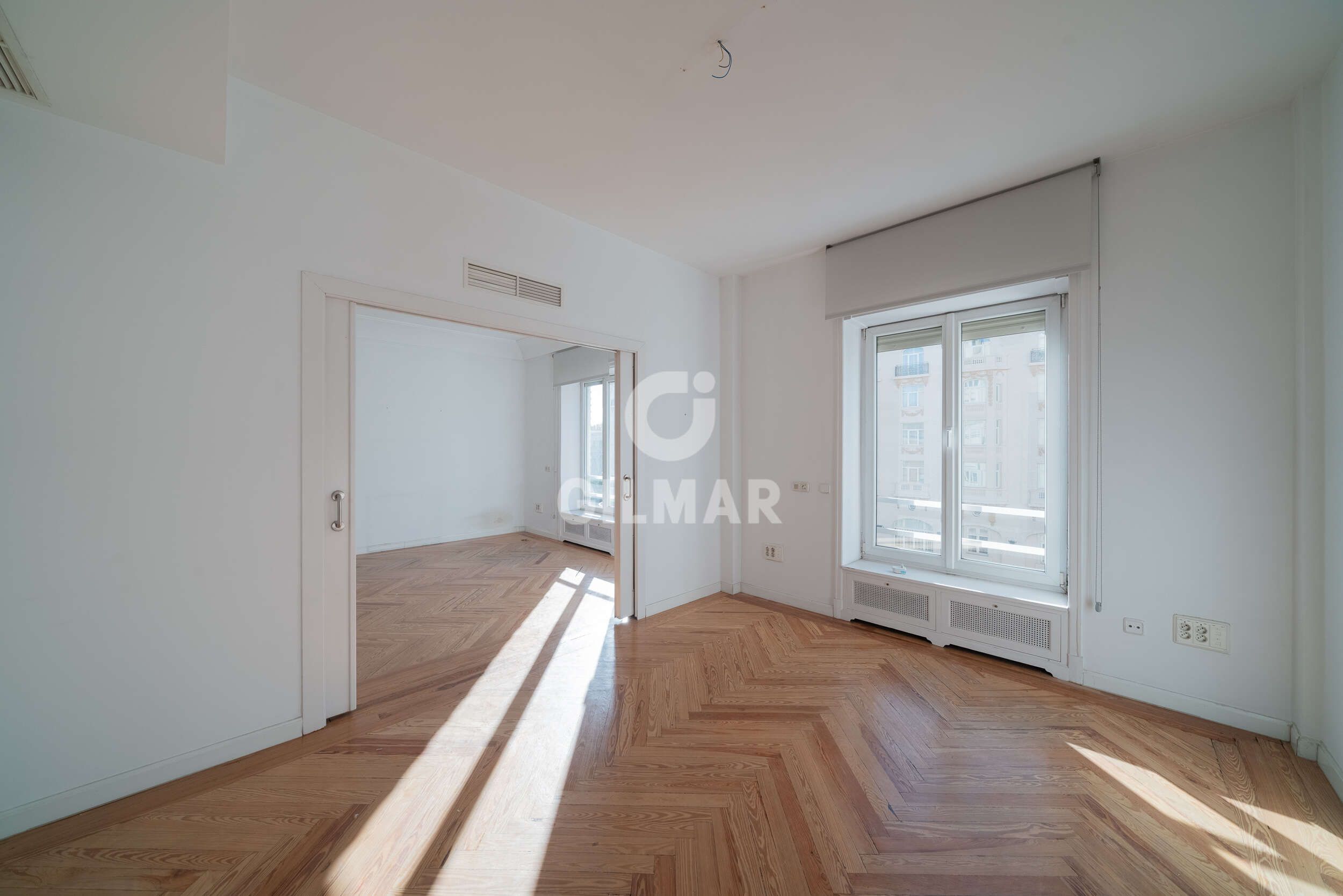 Sala d'estar de Pis en venda en  Madrid Capital amb Calefacció i Traster