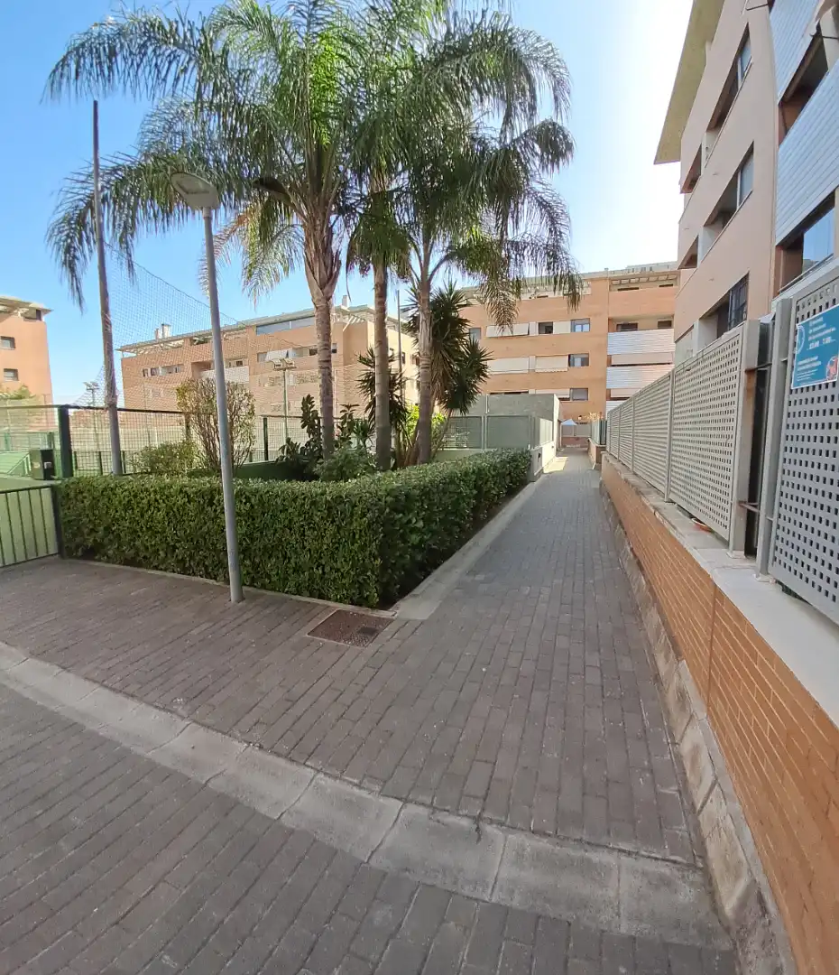 Parking of Flat for rent in Mairena del Aljarafe  with Air Conditioner and Community pool