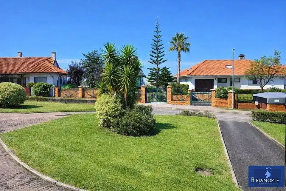 Piso con piscina en venta en Calle Castillo de Gauzón, imagen 32