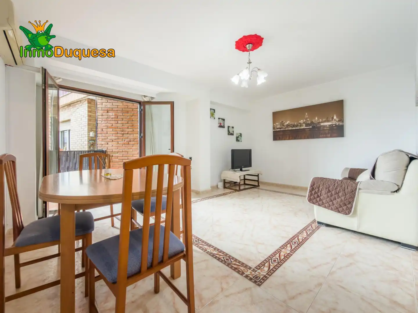 Appartamento con terrazza in vendita a Plaza De Poniente 2, imagen 7