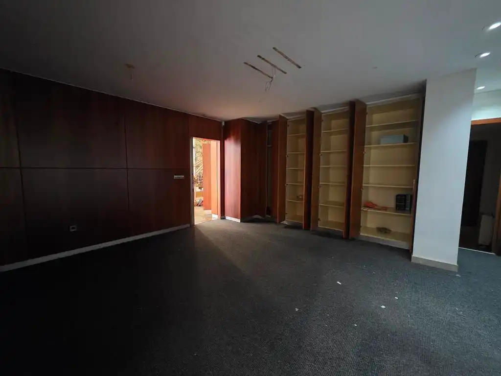 Gewerbefläche zum Verkauf in Avenida de Barraña 14, imagen 10