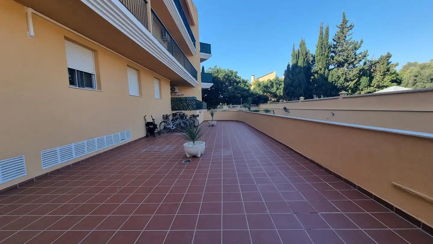 Terraza de Planta baja en venta en Roquetas de Mar ciudad