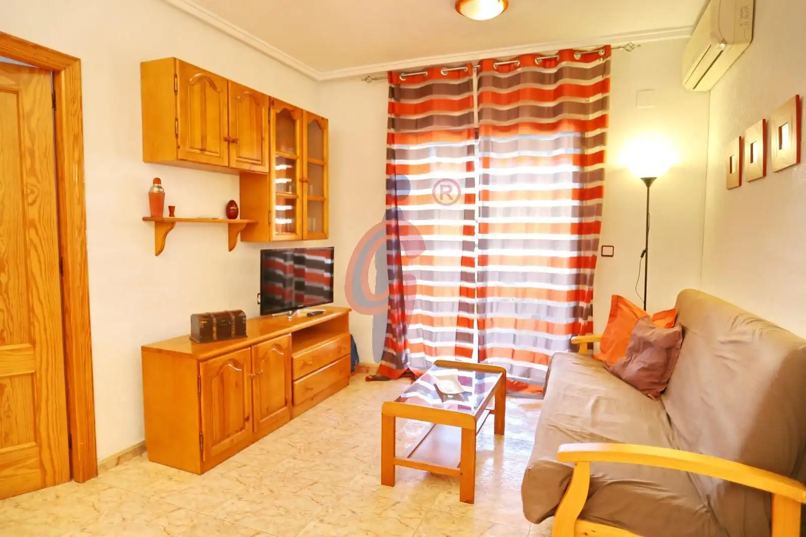 Wohnzimmer von Wohnungen zur Miete in Guardamar del Segura mit Klimaanlage, Heizung und Terrasse