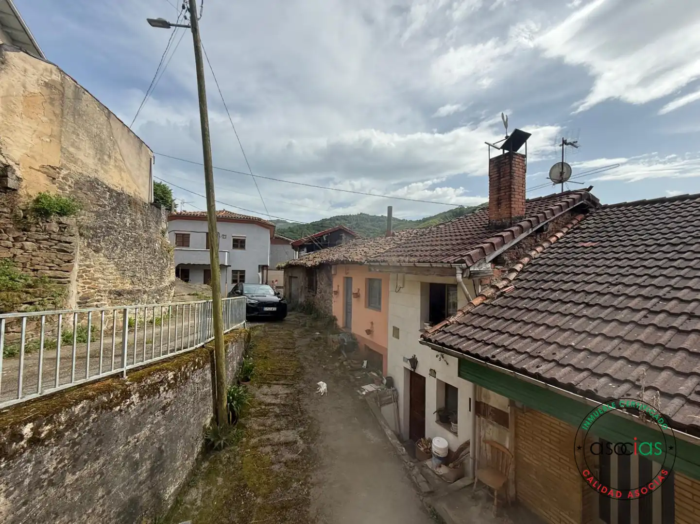 Casa o xalet en venda a Mieres - AL SANTA ROSA, Zona Rural