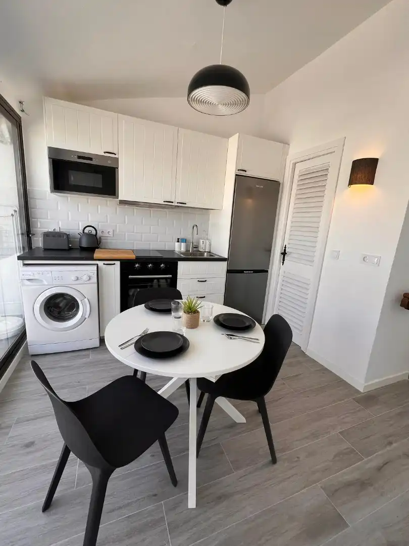 Küche von Wohnung zur Miete in Estepona mit Klimaanlage, Terrasse und Möbliert