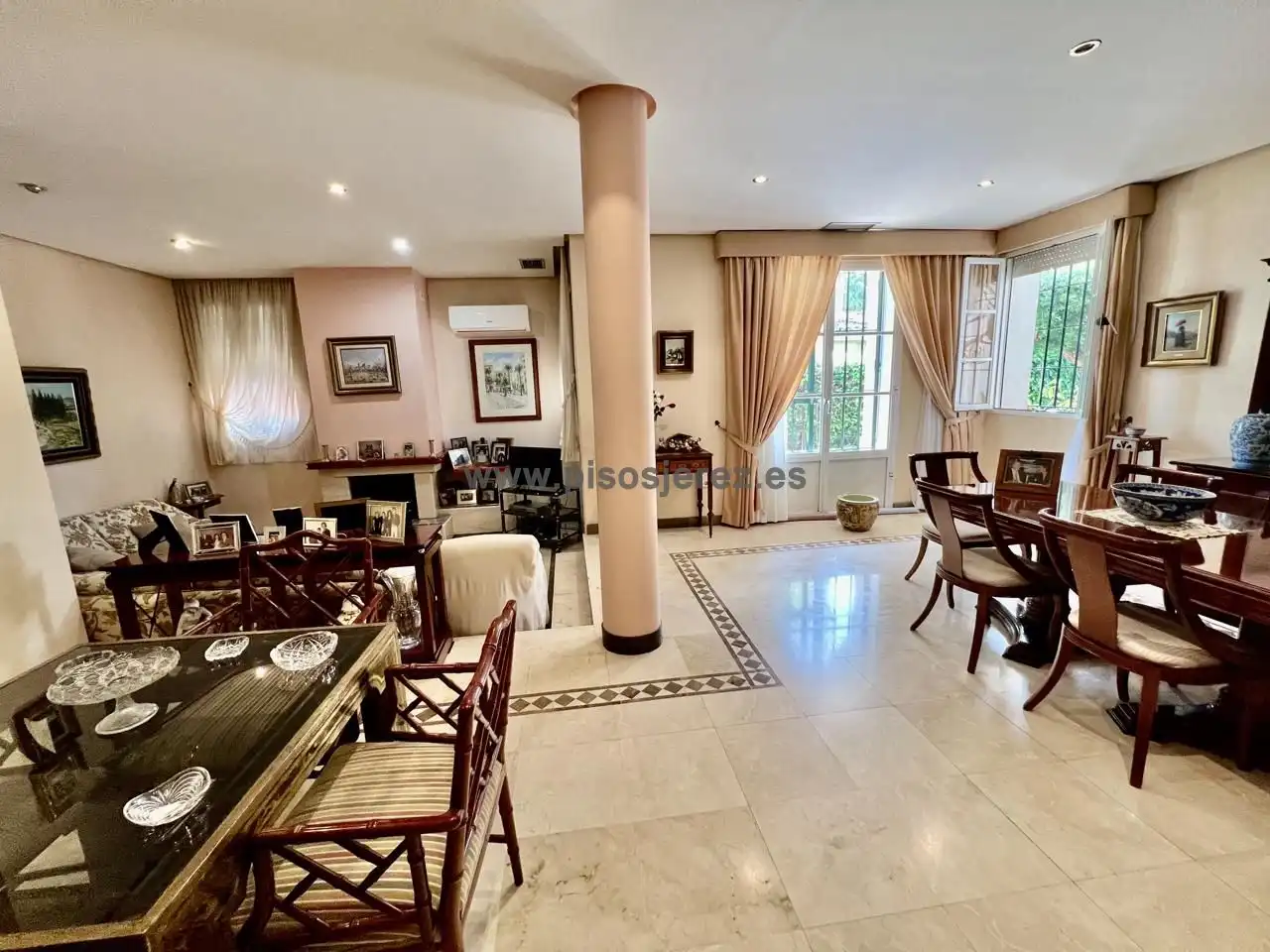 Dining room of Houses for sale in Jerez de la Frontera