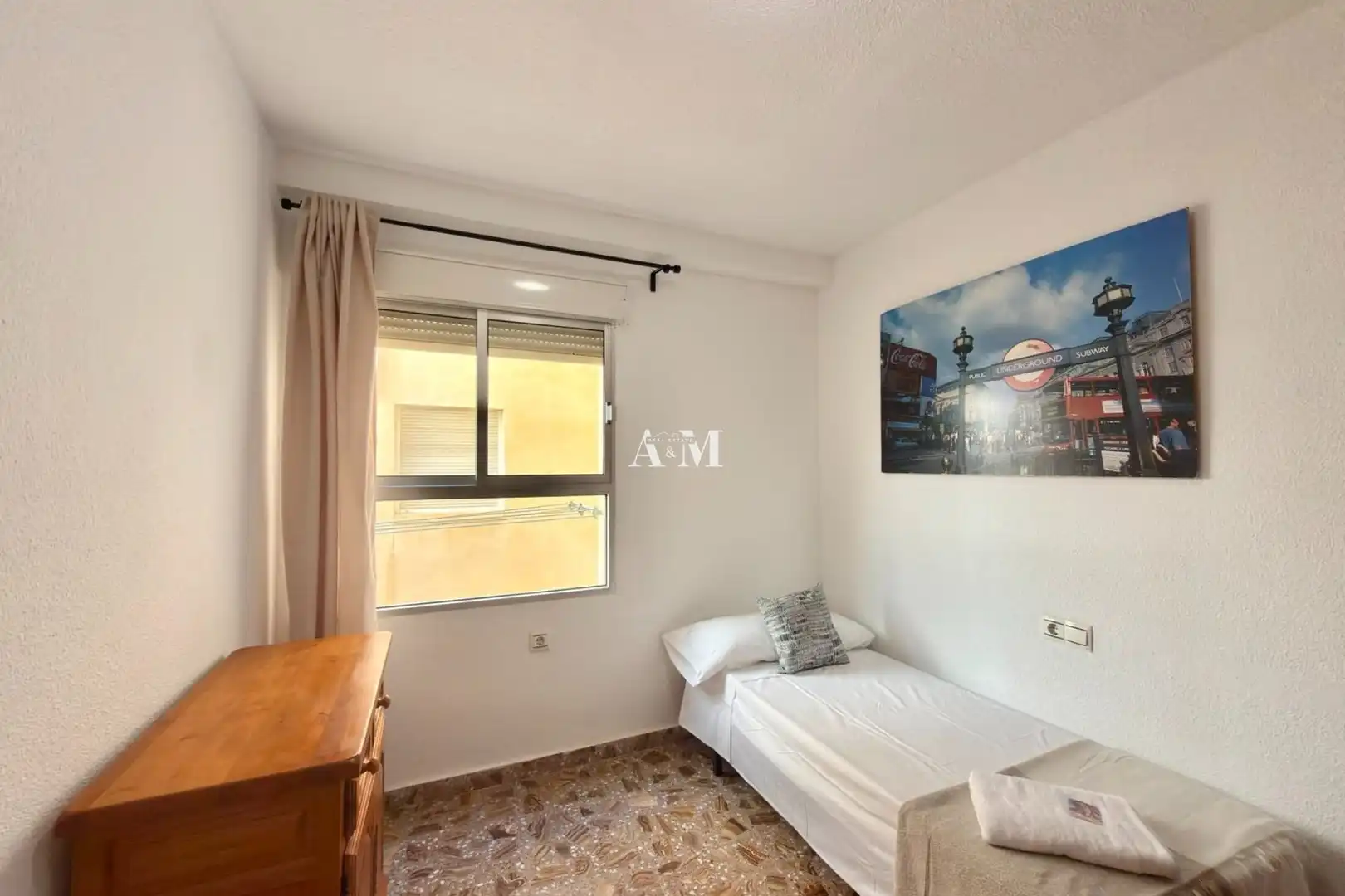 Schlafzimmer von Wohnung zur Miete in Torrevieja mit Klimaanlage, Heizung und Terrasse
