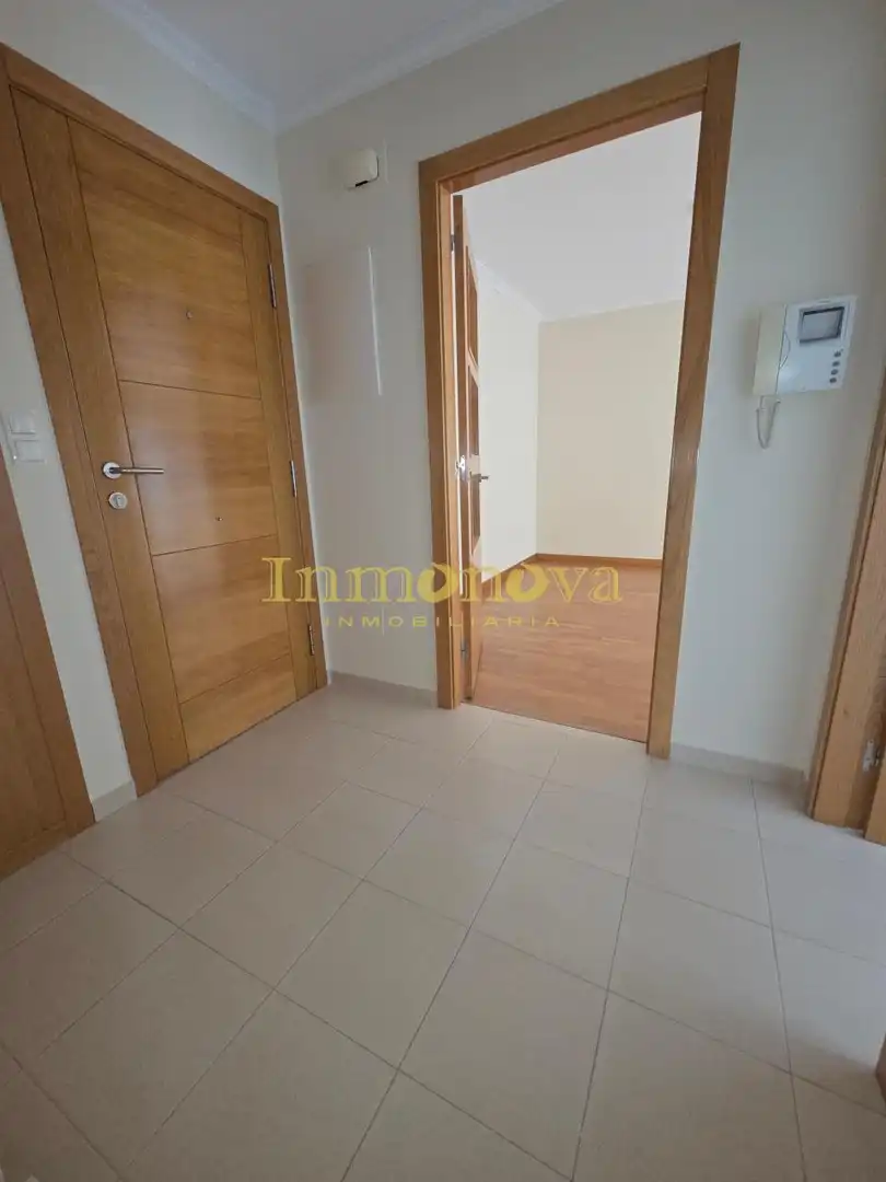 Piso en venta en Salceda de Caselas con Calefacción y Trastero