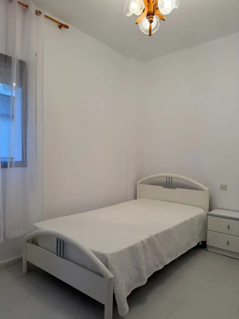 Habitación de Piso en venta en Castuera con Amueblado, Horno y Lavadora