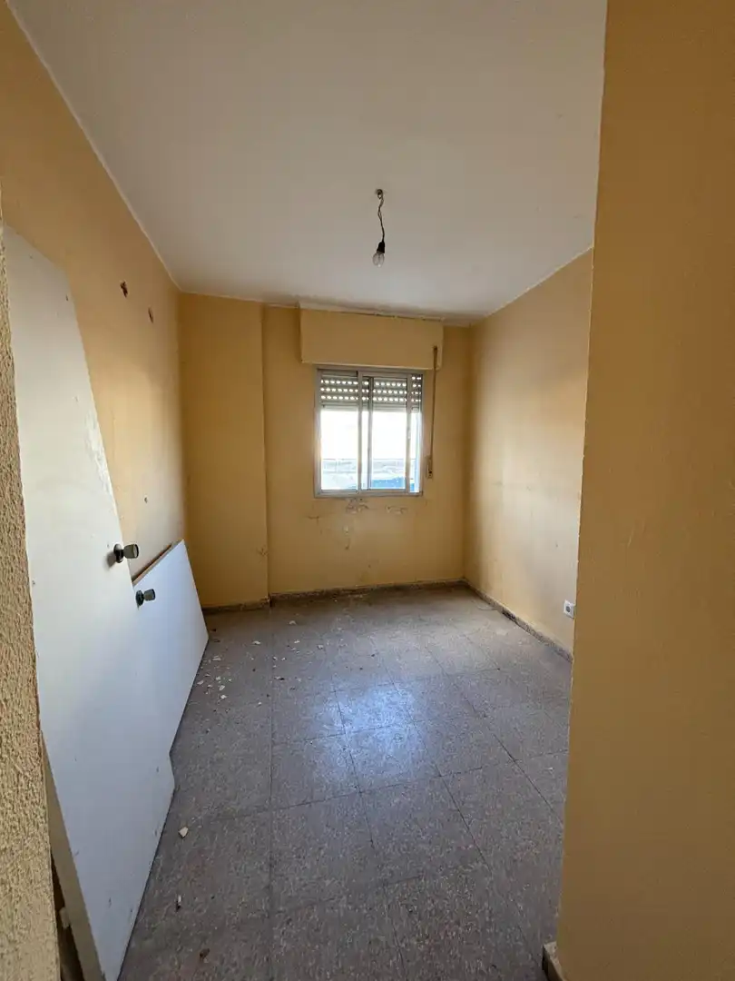 Bedroom of Attic for sale in Algeciras