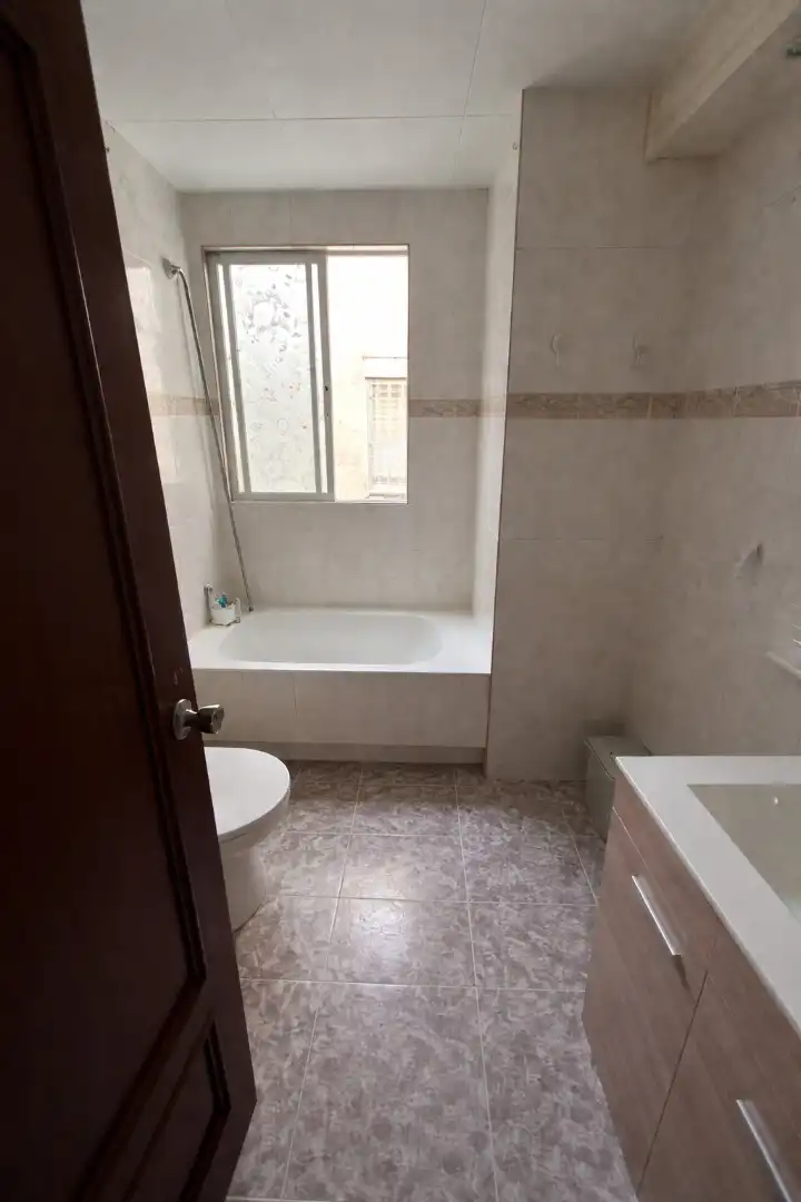 Baño de Ático en venta en Santa Coloma de Gramenet con Terraza