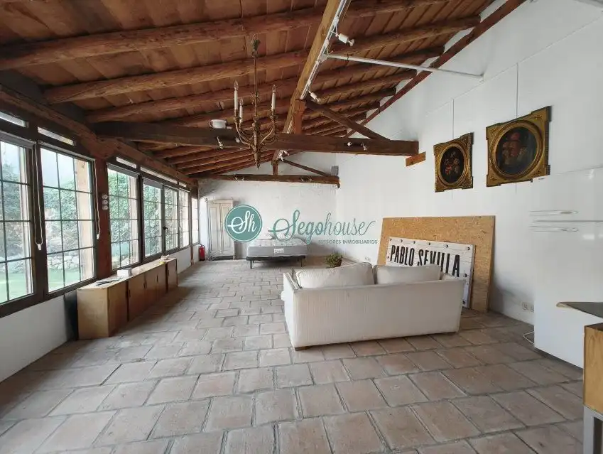Terrassa de Casa o xalet en venda en Espirdo amb Calefacció