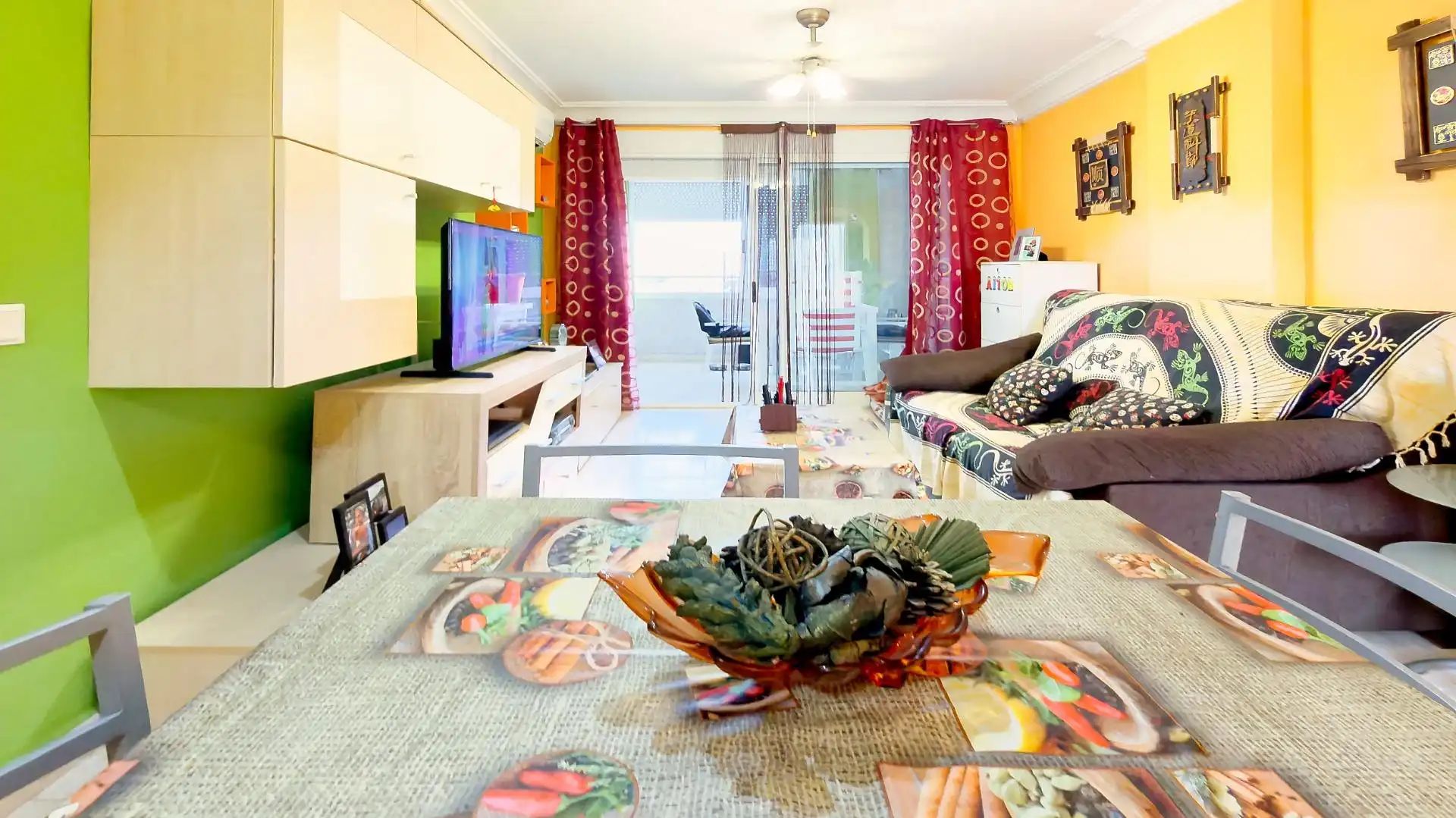 Sala de estar de Piso en venta en Villajoyosa / La Vila Joiosa con Trastero y Piscina comunitaria