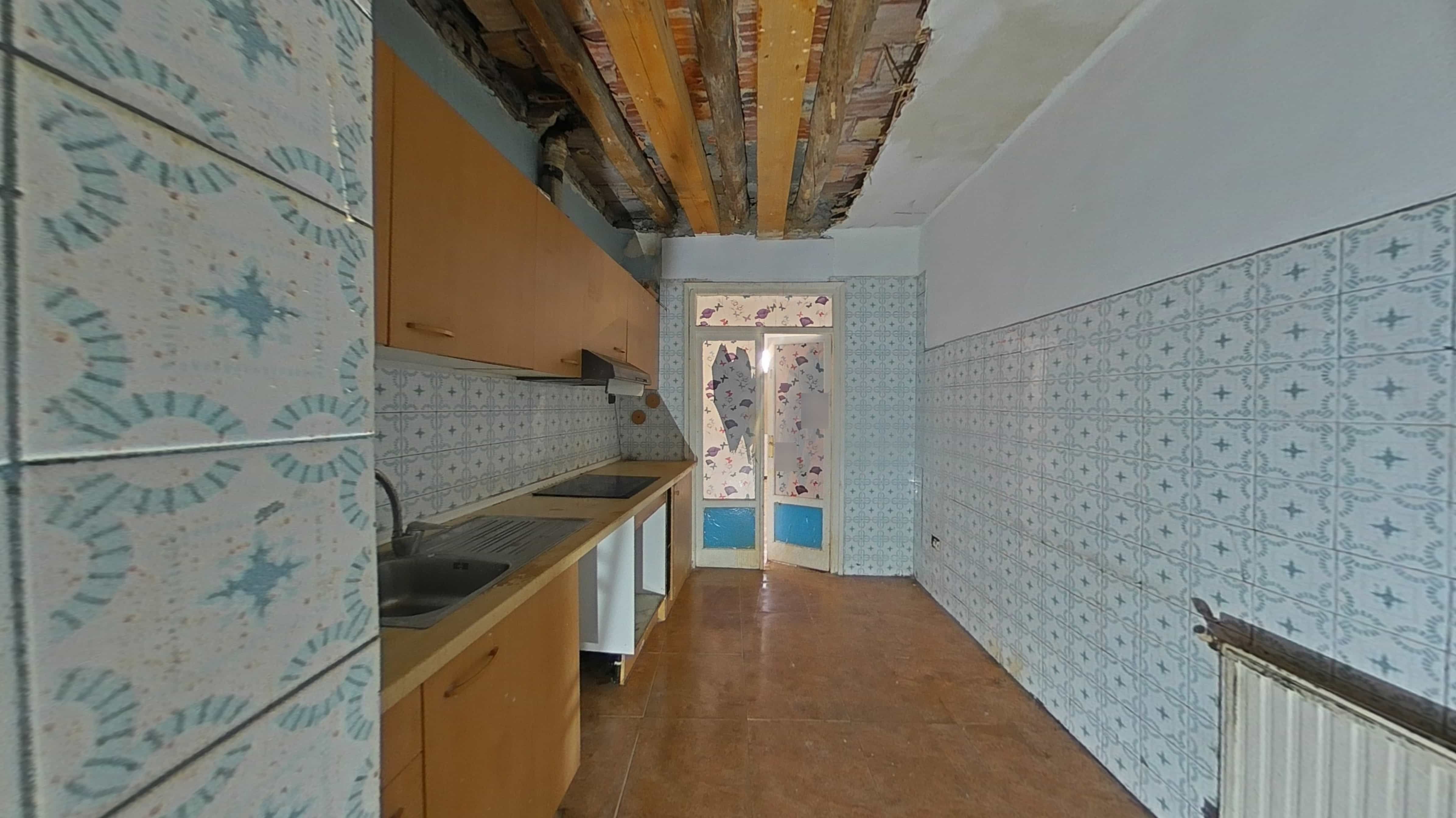 Flat for sale in Arregueses, Sabiñánigo Centro - Aurín