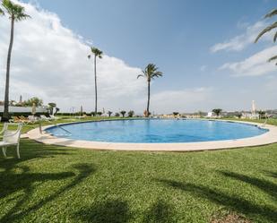 Piscina de Pis en venda en Marbella amb Aire condicionat i Terrassa