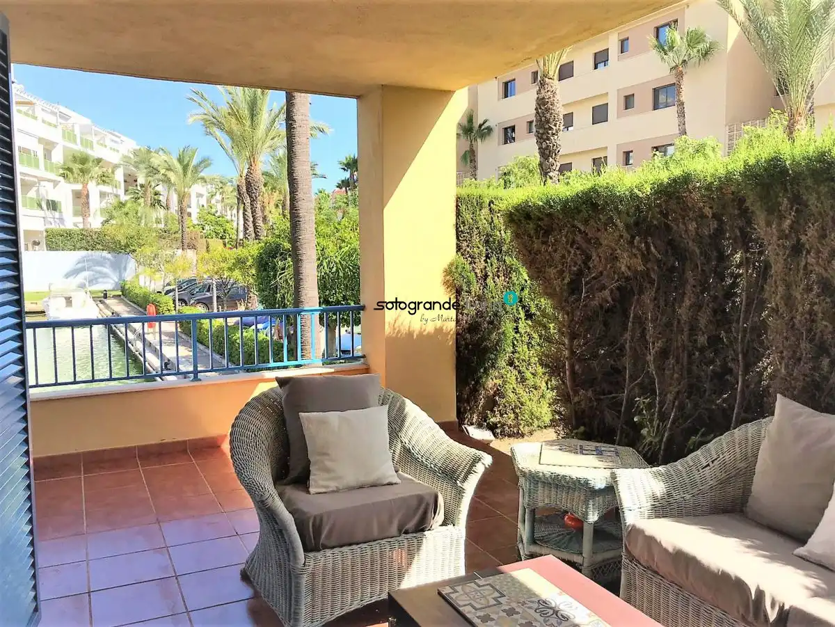 Terraza de Apartamento de alquiler en Sotogrande con Aire acondicionado, Calefacción y Terraza